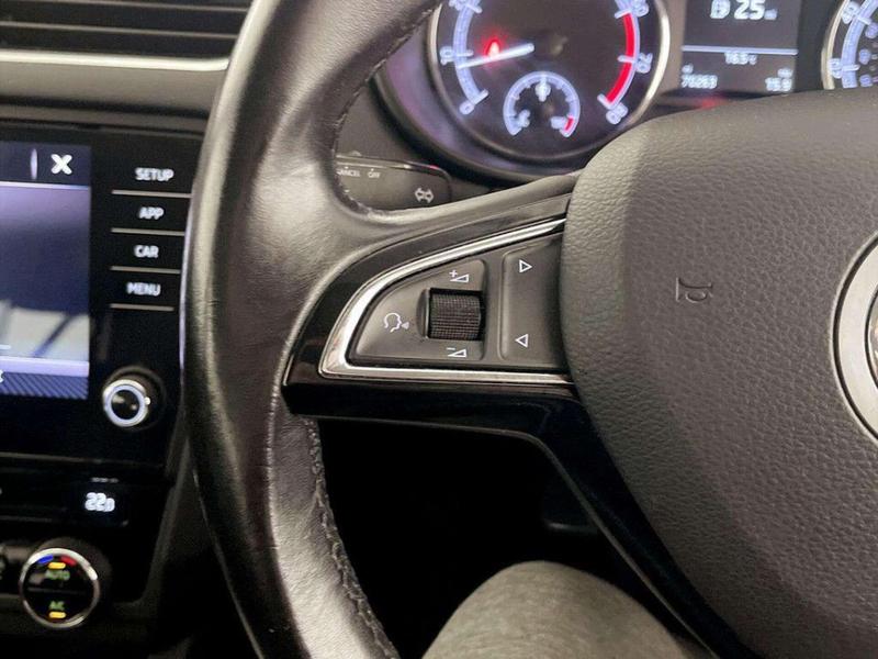 Used Skoda Octavia 2017 for sale - 76854820: Photo 18