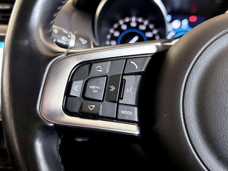 Used Jaguar F-Pace 2020 for sale - 76931365: Photo 18