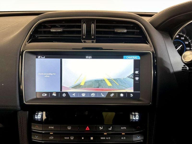 Used Jaguar F-Pace 2020 for sale - 76931365: Photo 21