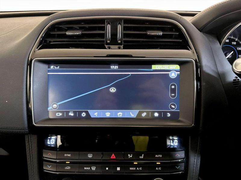 Used Jaguar F-Pace 2020 for sale - 76931365: Photo 24