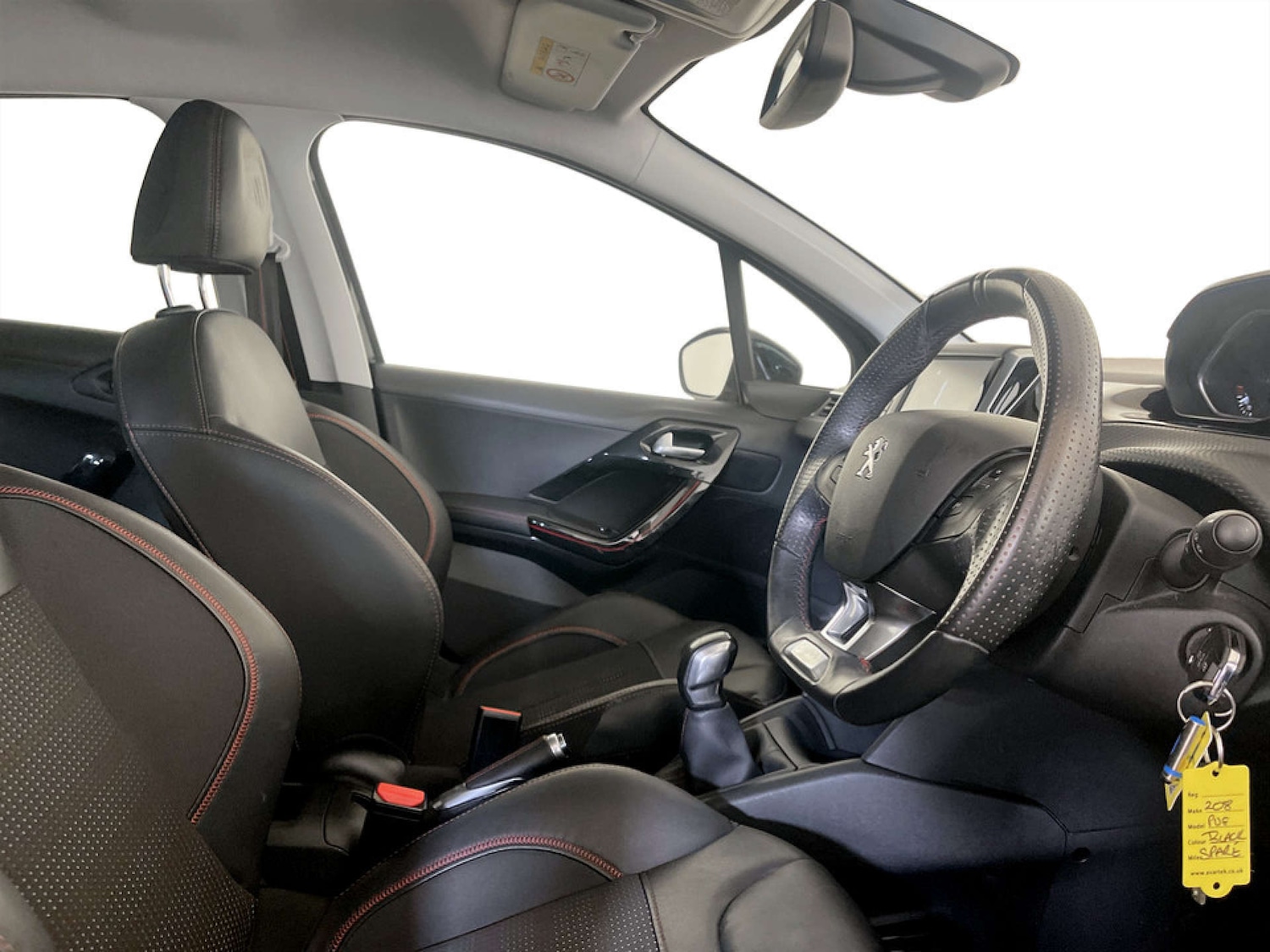 Used Peugeot 208 2015 for sale - 77494154: Photo 13