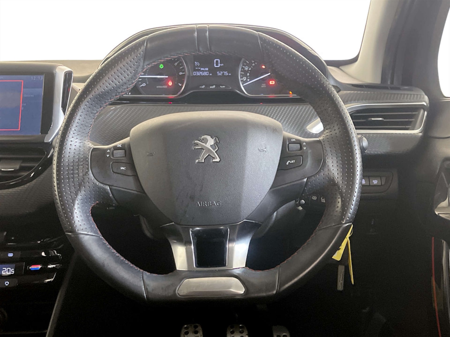 Used Peugeot 208 2015 for sale - 77494154: Photo 16
