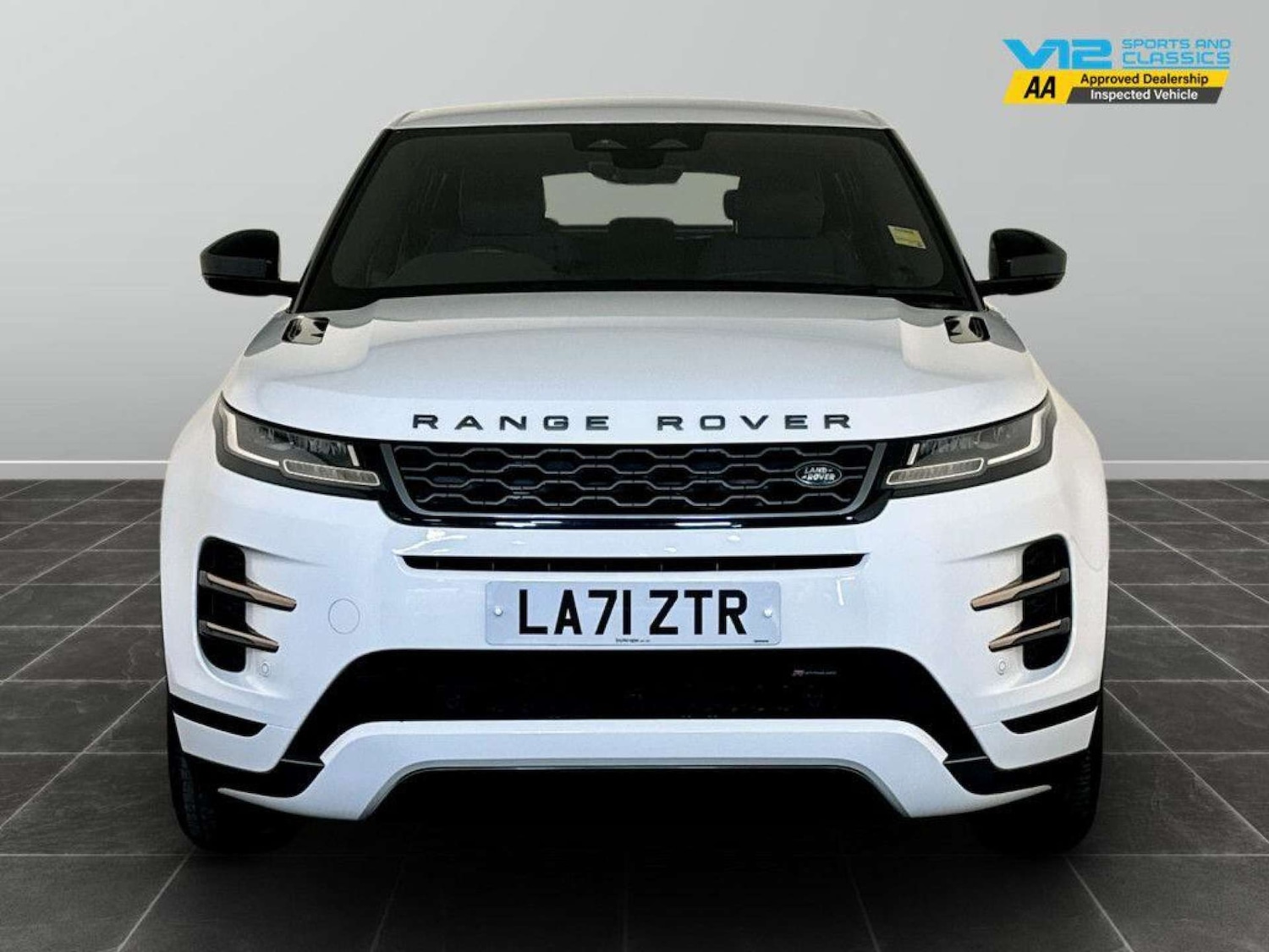 Used Land Rover Range Rover Evoque 2022 for sale - 77185350: Photo 5
