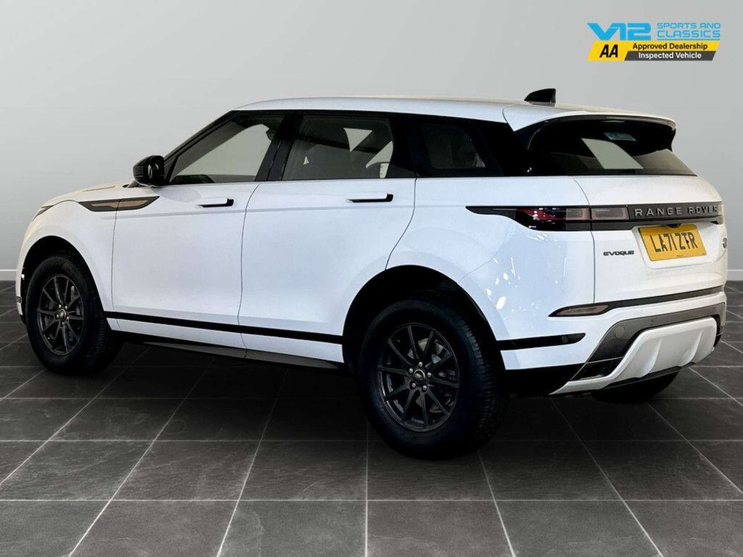 Used Land Rover Range Rover Evoque 2022 for sale - 77185350: Photo 8