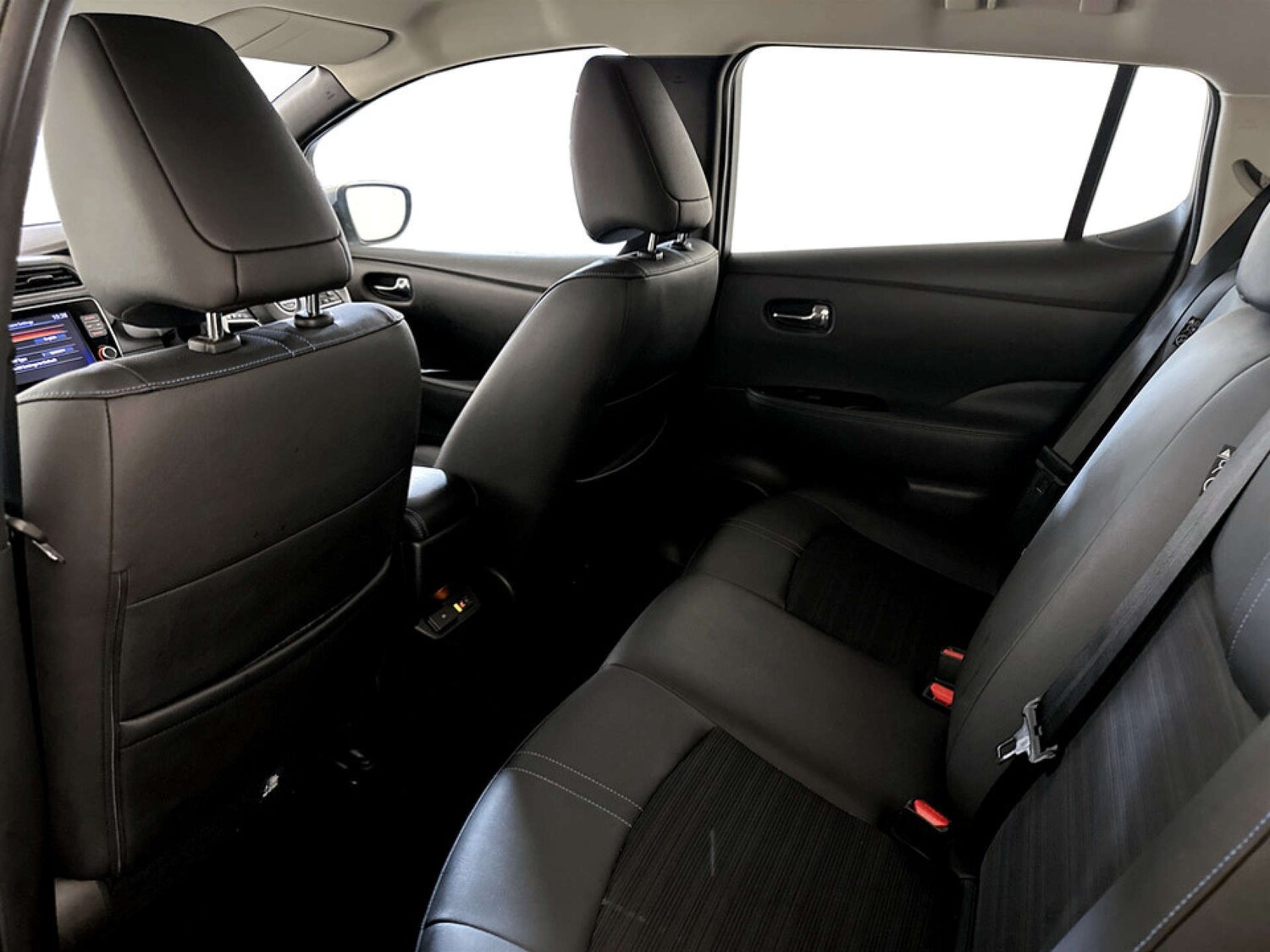 Used Nissan Leaf 2021 for sale - 77690697: Photo 14