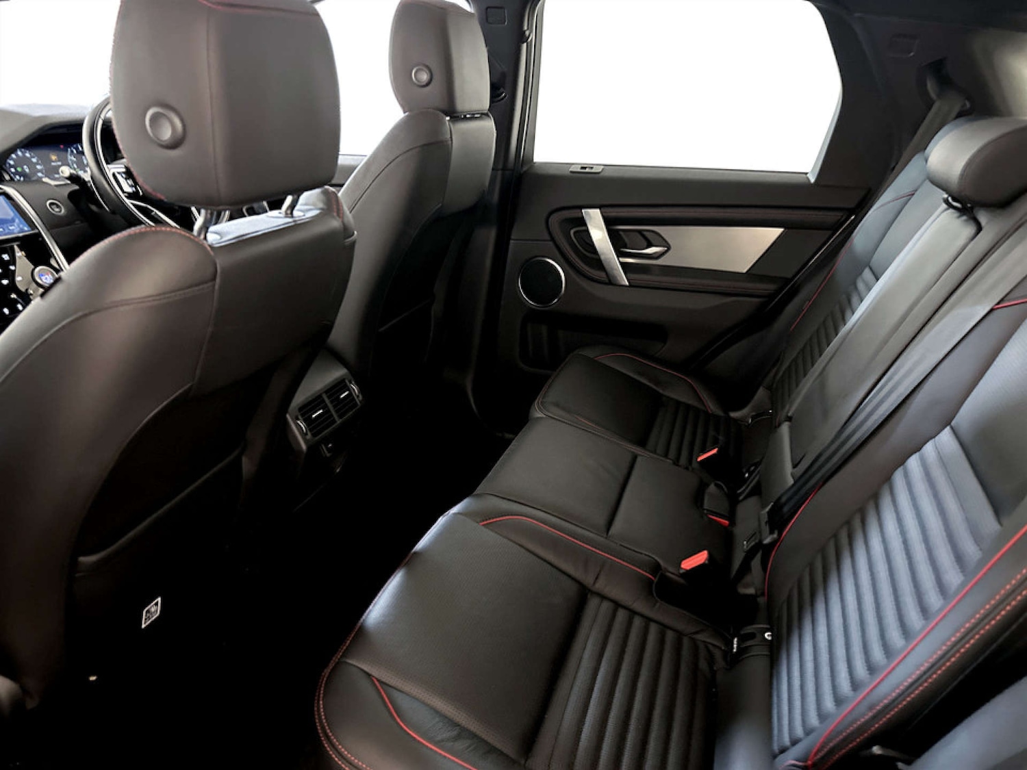 Used Land Rover Discovery Sport 2022 for sale - 77618852: Photo 14