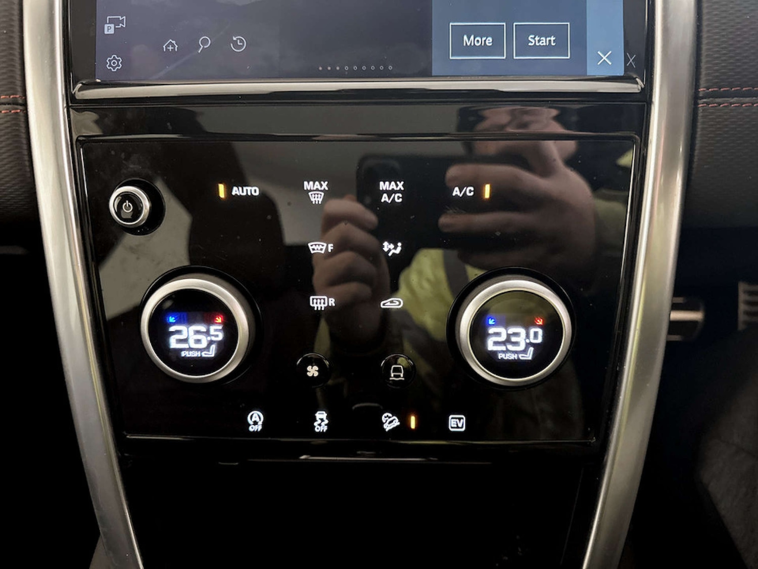 Used Land Rover Discovery Sport 2022 for sale - 77618852: Photo 24