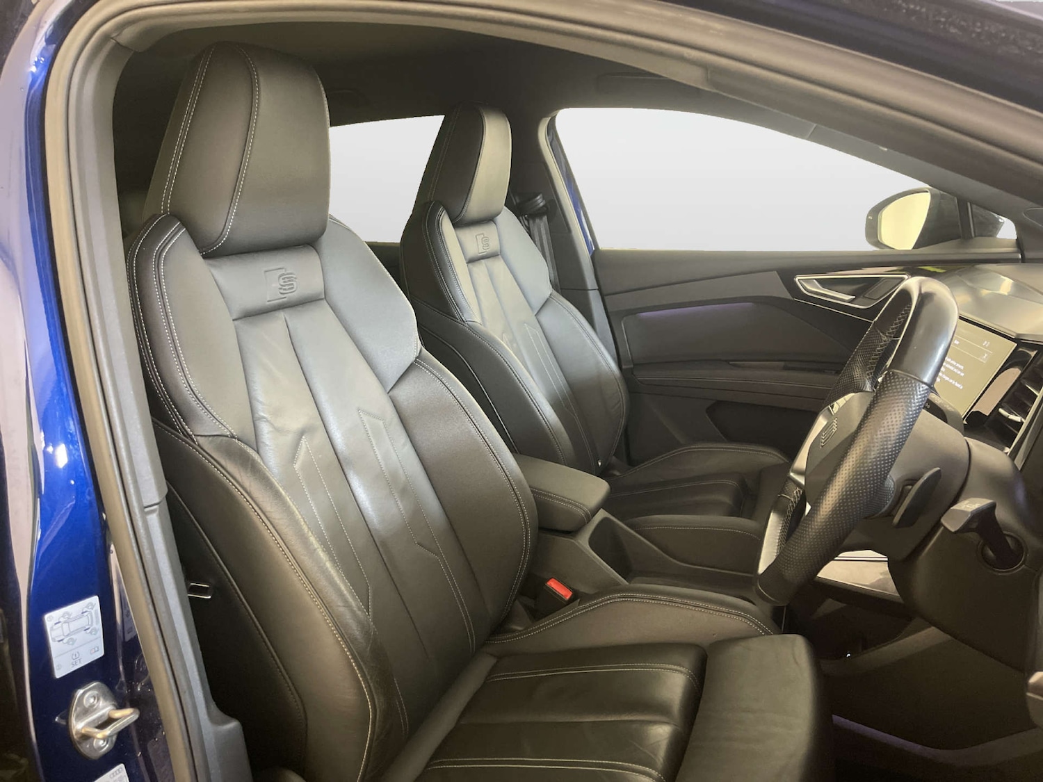 Used Audi Q4 e-tron 2021 for sale - 77905871: Photo 13