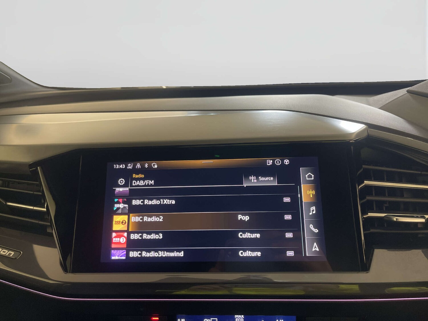 Used Audi Q4 e-tron 2021 for sale - 77905871: Photo 23