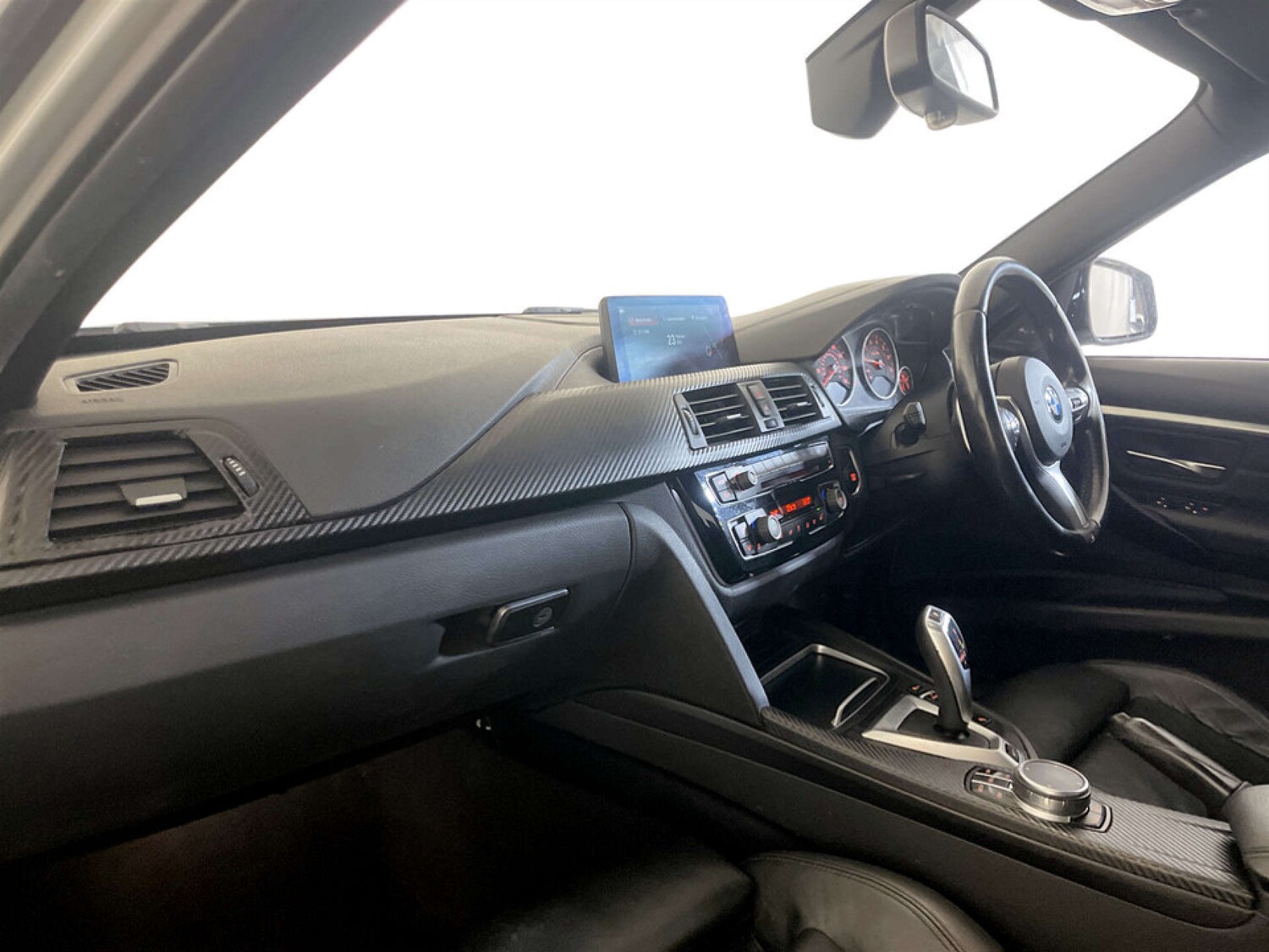 Used BMW 3 Series 2018 for sale - 77644022: Photo 12