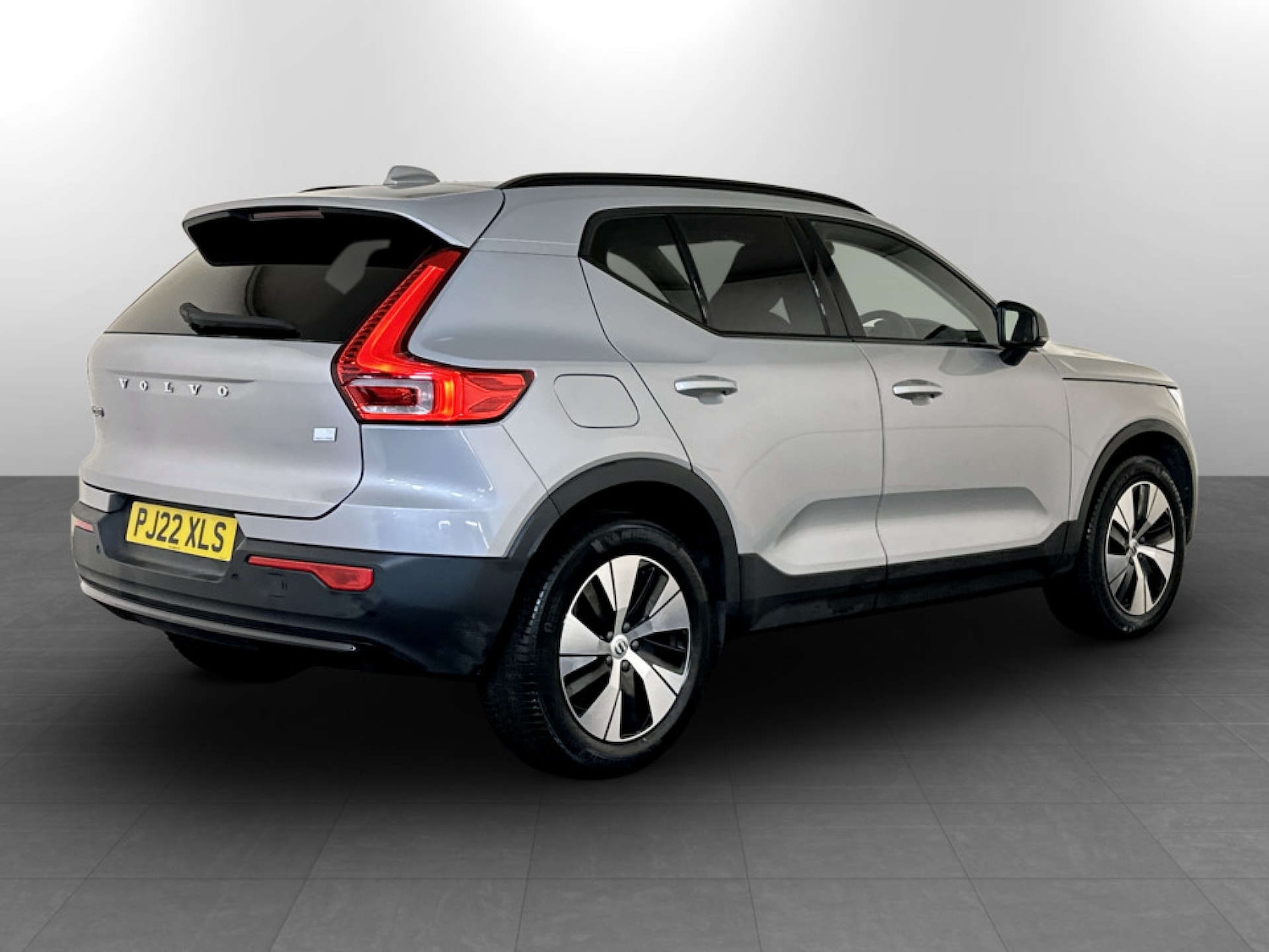 Used Volvo XC40 2022 for sale - 77227808: Photo 10