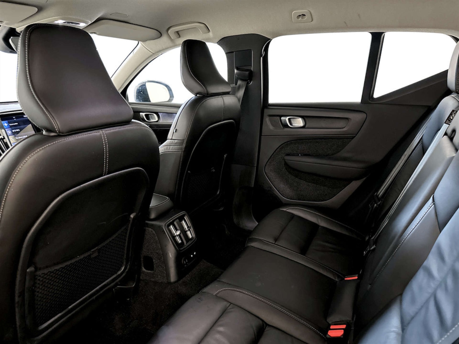 Used Volvo XC40 2022 for sale - 77227808: Photo 14