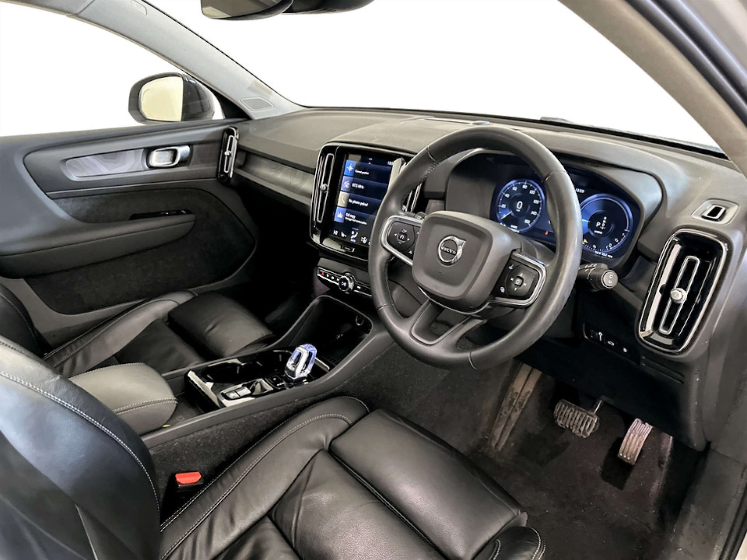 Used Volvo XC40 2022 for sale - 77227808: Photo 15