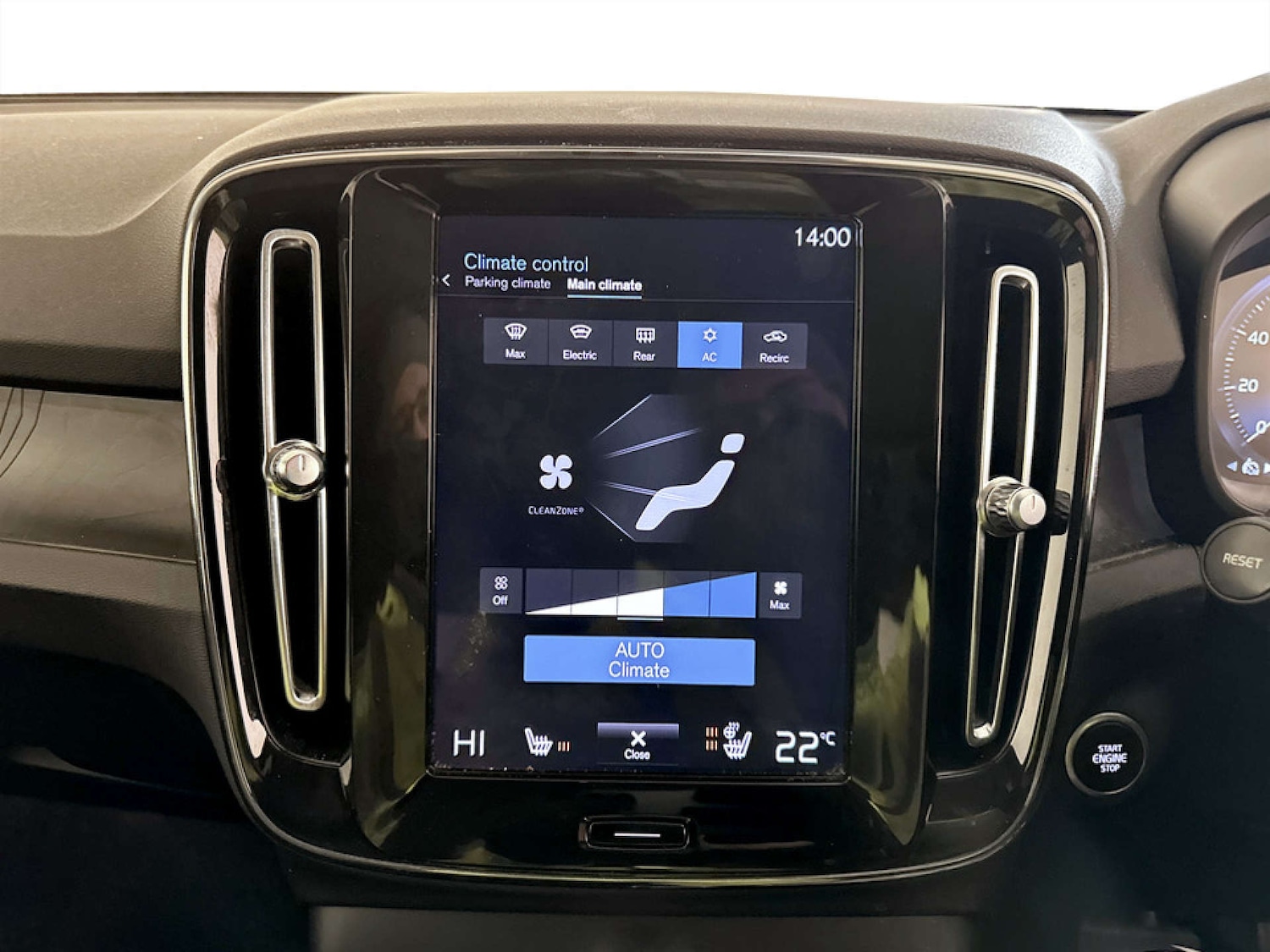 Used Volvo XC40 2022 for sale - 77227808: Photo 22