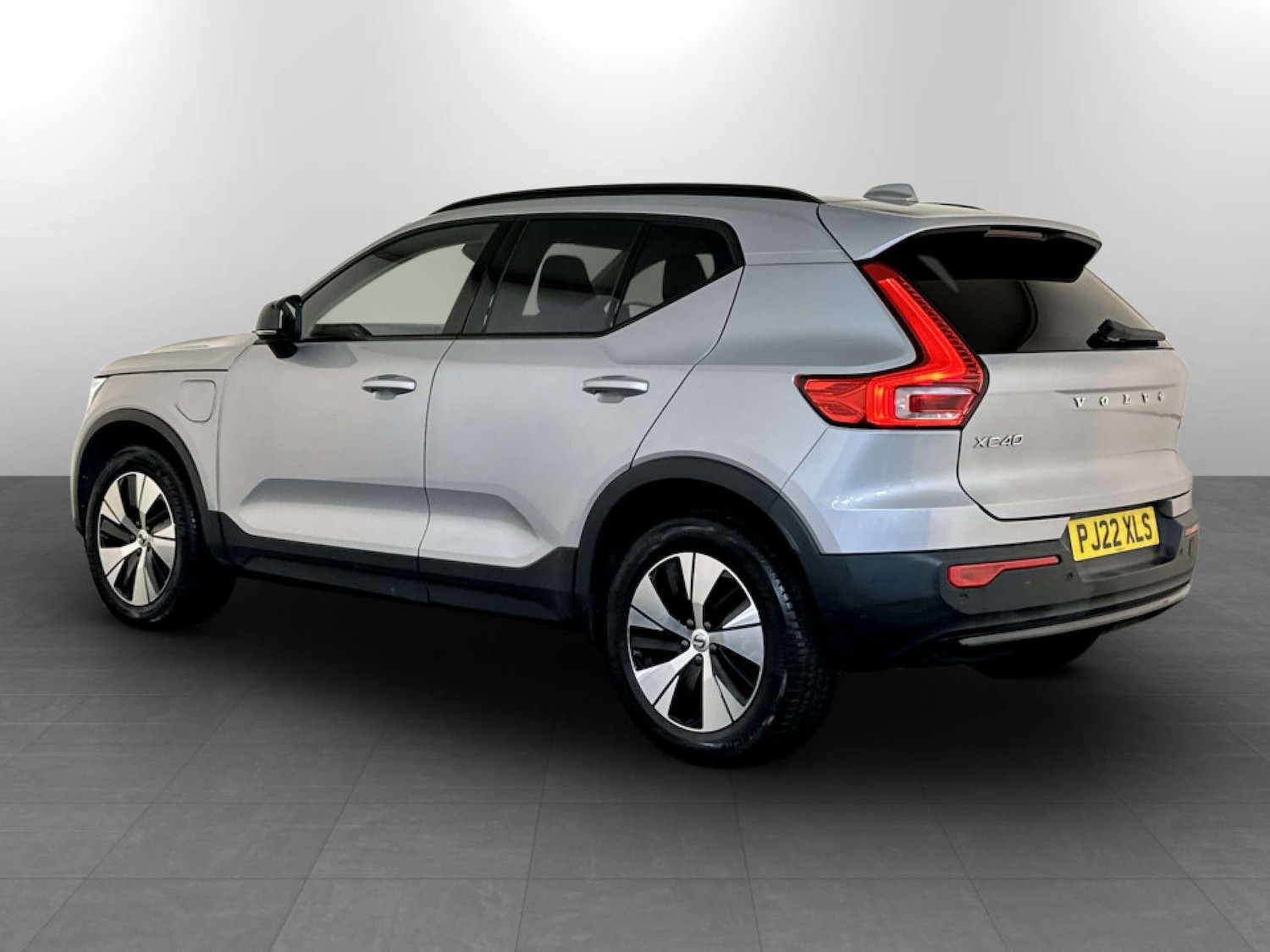 Used Volvo XC40 2022 for sale - 77227808: Photo 8