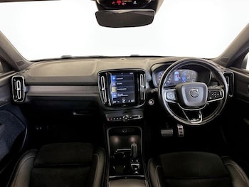 Used Volvo XC40 2018 for sale - 75969488: Photo