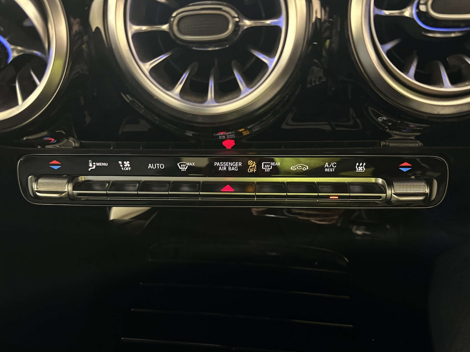 Used Mercedes-Benz CLA 2022 for sale - 78209709: Photo 25