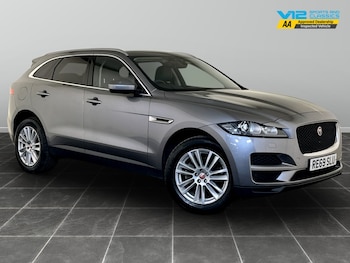 Used Jaguar F-Pace 2019 for sale - 75653069: Photo