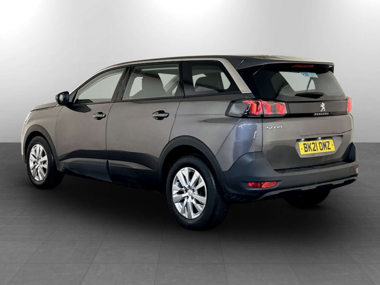 Used Peugeot 5008 2021 for sale - 77264710: Photo 8