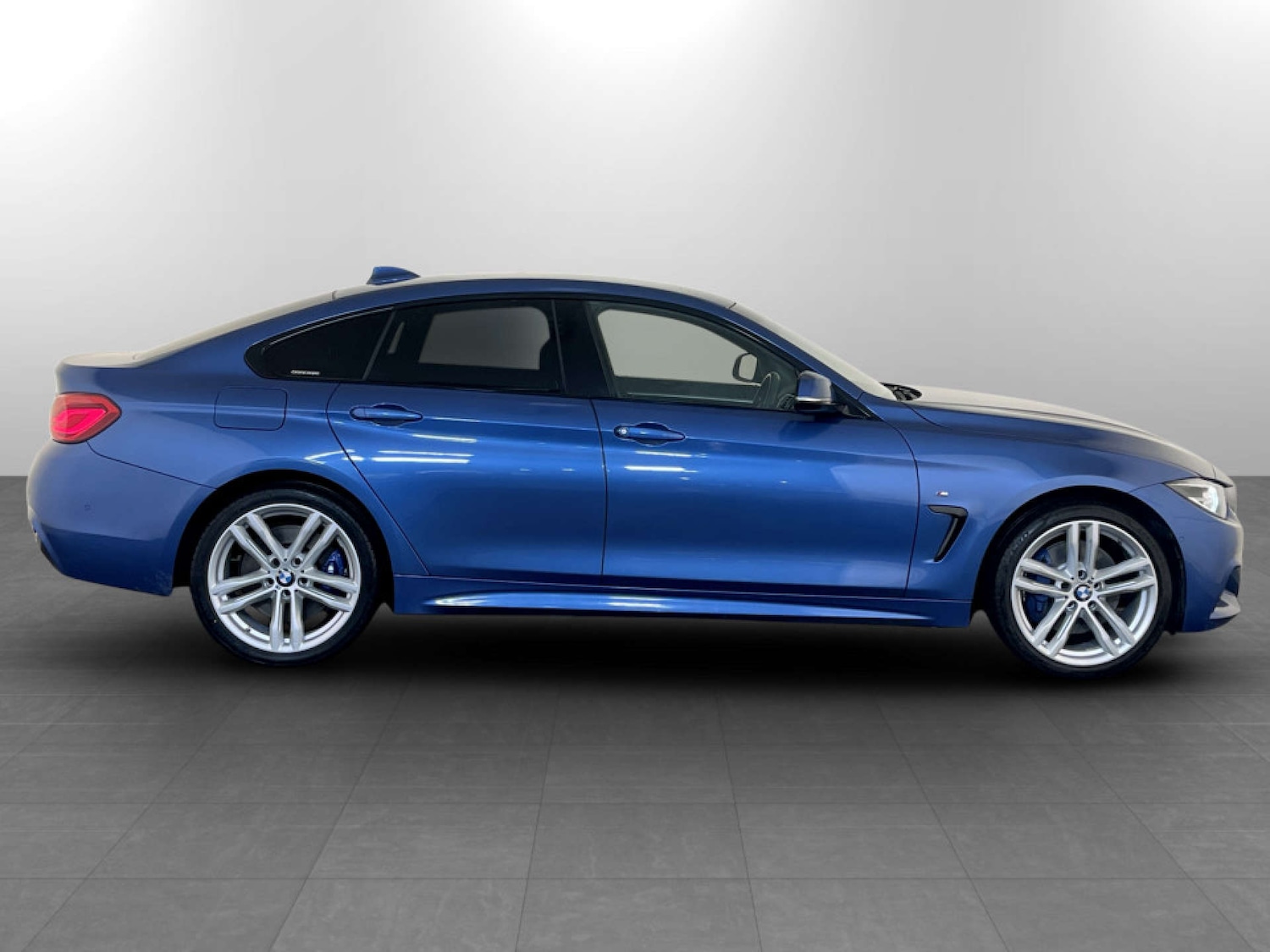 Used BMW 4 Series Gran Coupe 2019 for sale - 77187801: Photo 10