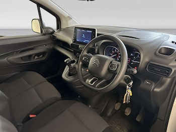 Used Citroen Berlingo 2023 for sale - 79481511: Photo