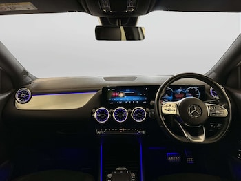 Used Mercedes-Benz EQA 2021 for sale - 77880472: Photo