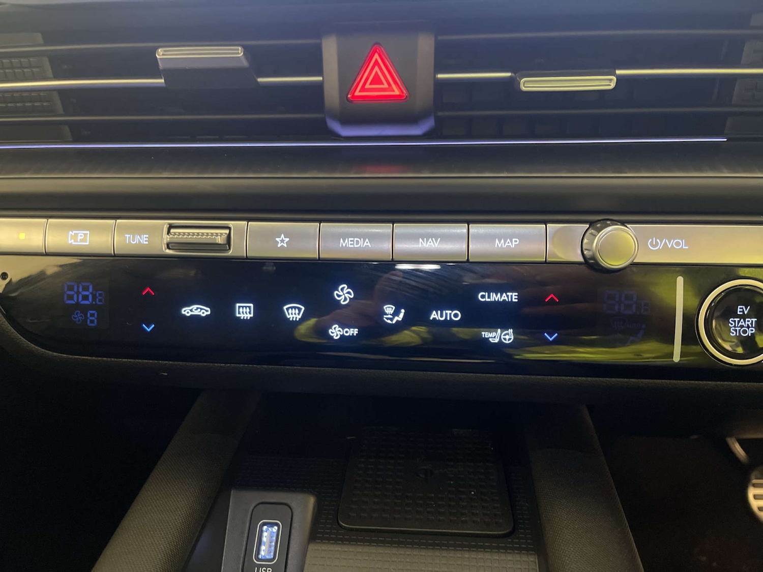 Used Hyundai IONIQ 6 2024 for sale - 78016505: Photo 24