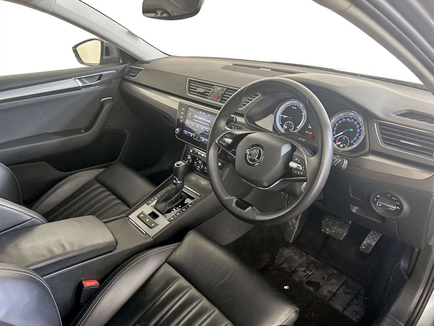 Used Skoda Superb 2021 for sale - 77328636: Photo 15