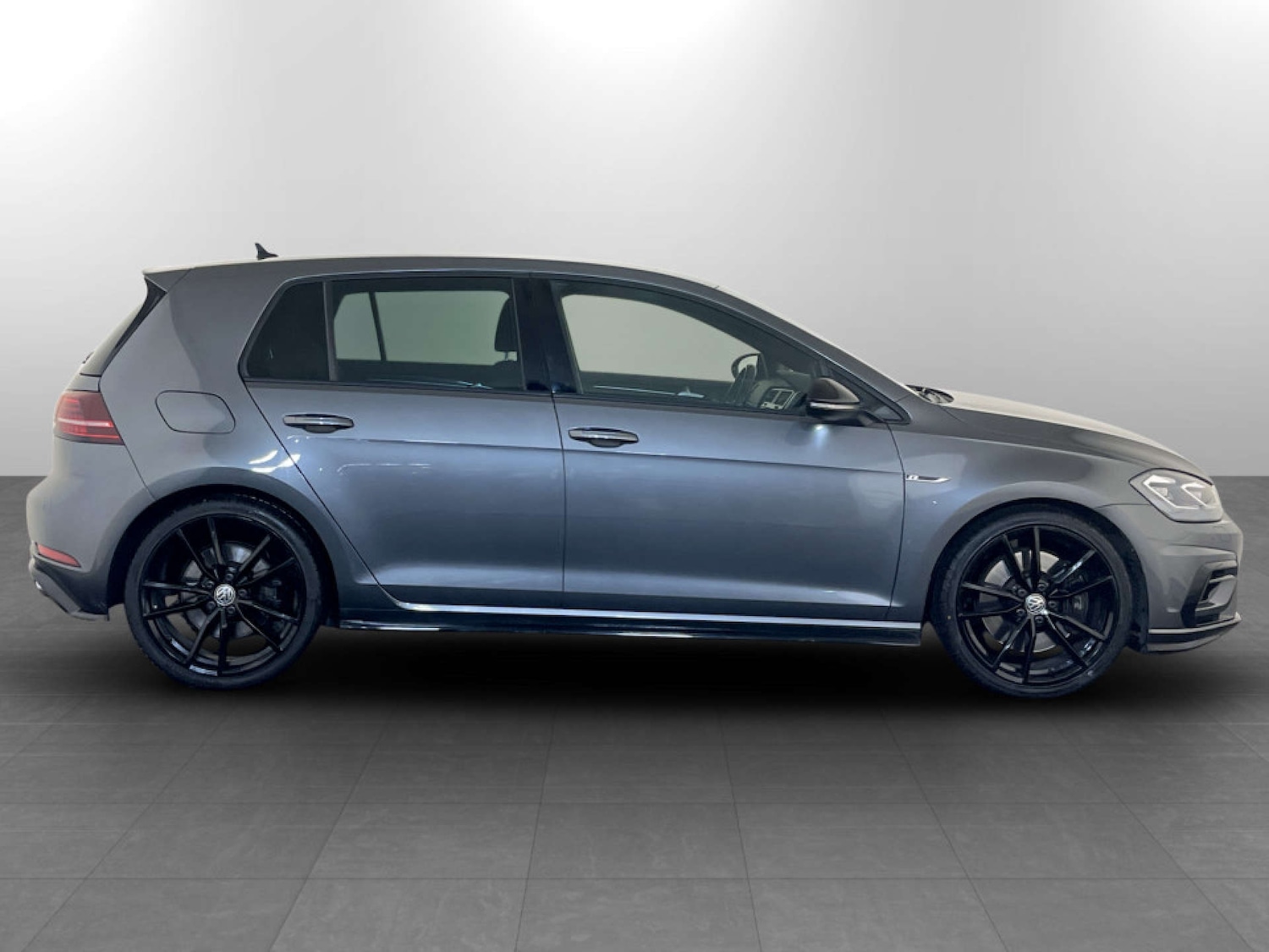 Used Volkswagen Golf 2019 for sale - 77249276: Photo 11