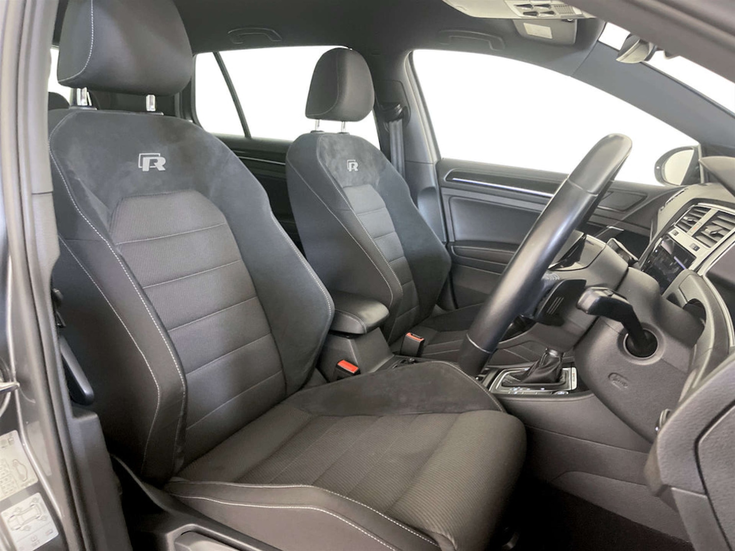 Used Volkswagen Golf 2019 for sale - 77249276: Photo 13