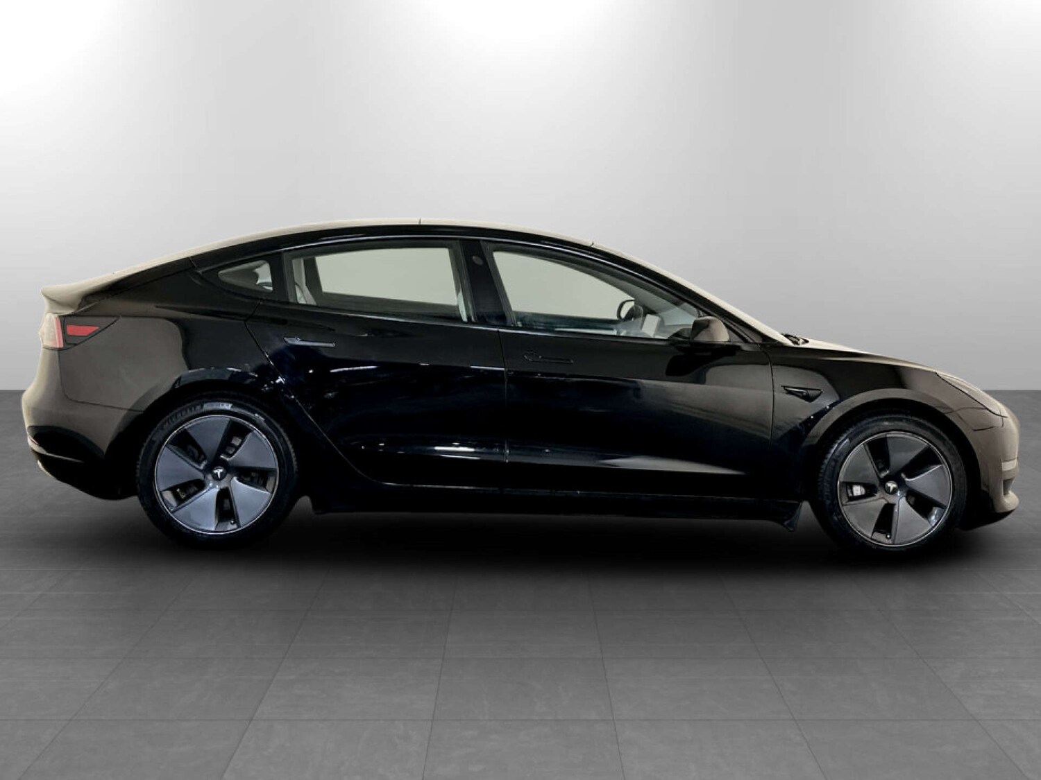 Used Tesla Model 3 2021 for sale - 77506813: Photo 11