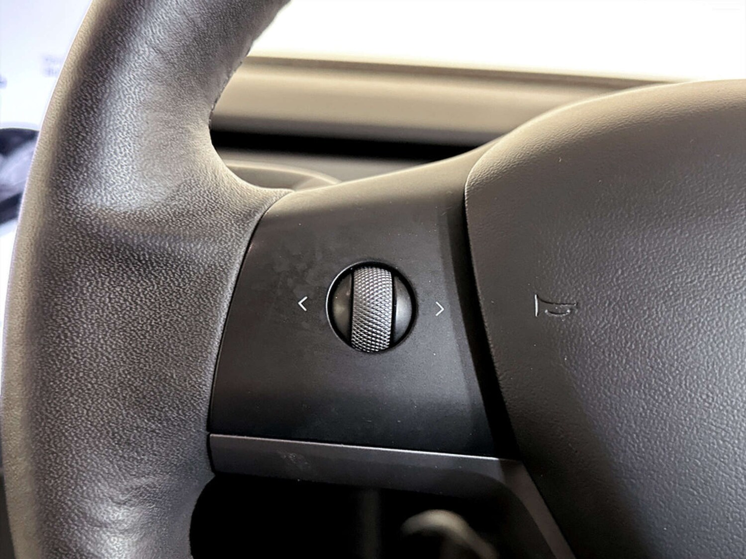 Used Tesla Model 3 2021 for sale - 77506813: Photo 17