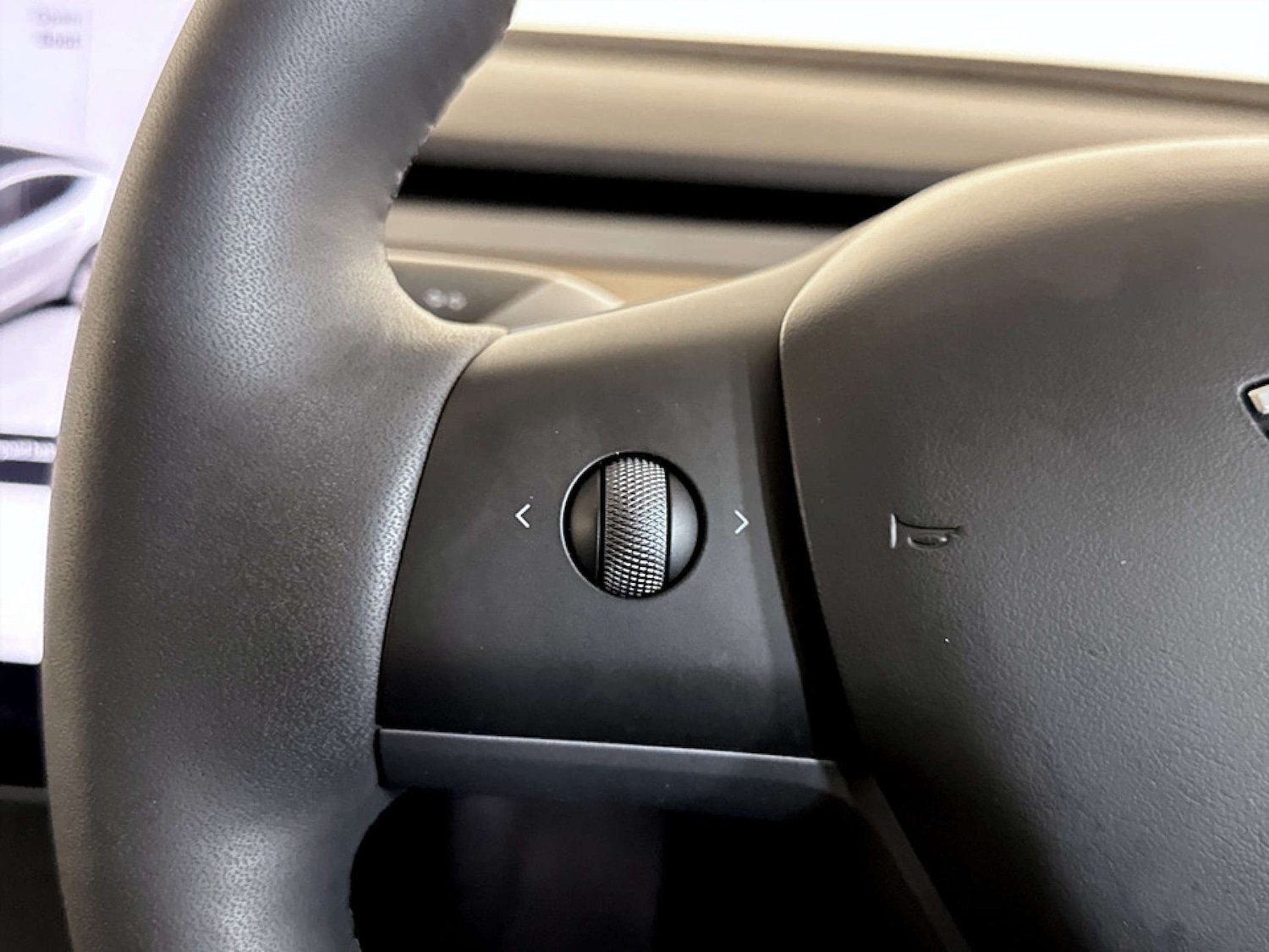 Used Tesla Model Y 2024 for sale - 77482439: Photo 17