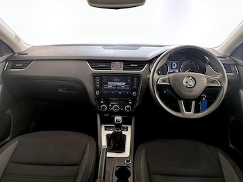 Used Skoda Octavia 2020 for sale - 75805679: Photo