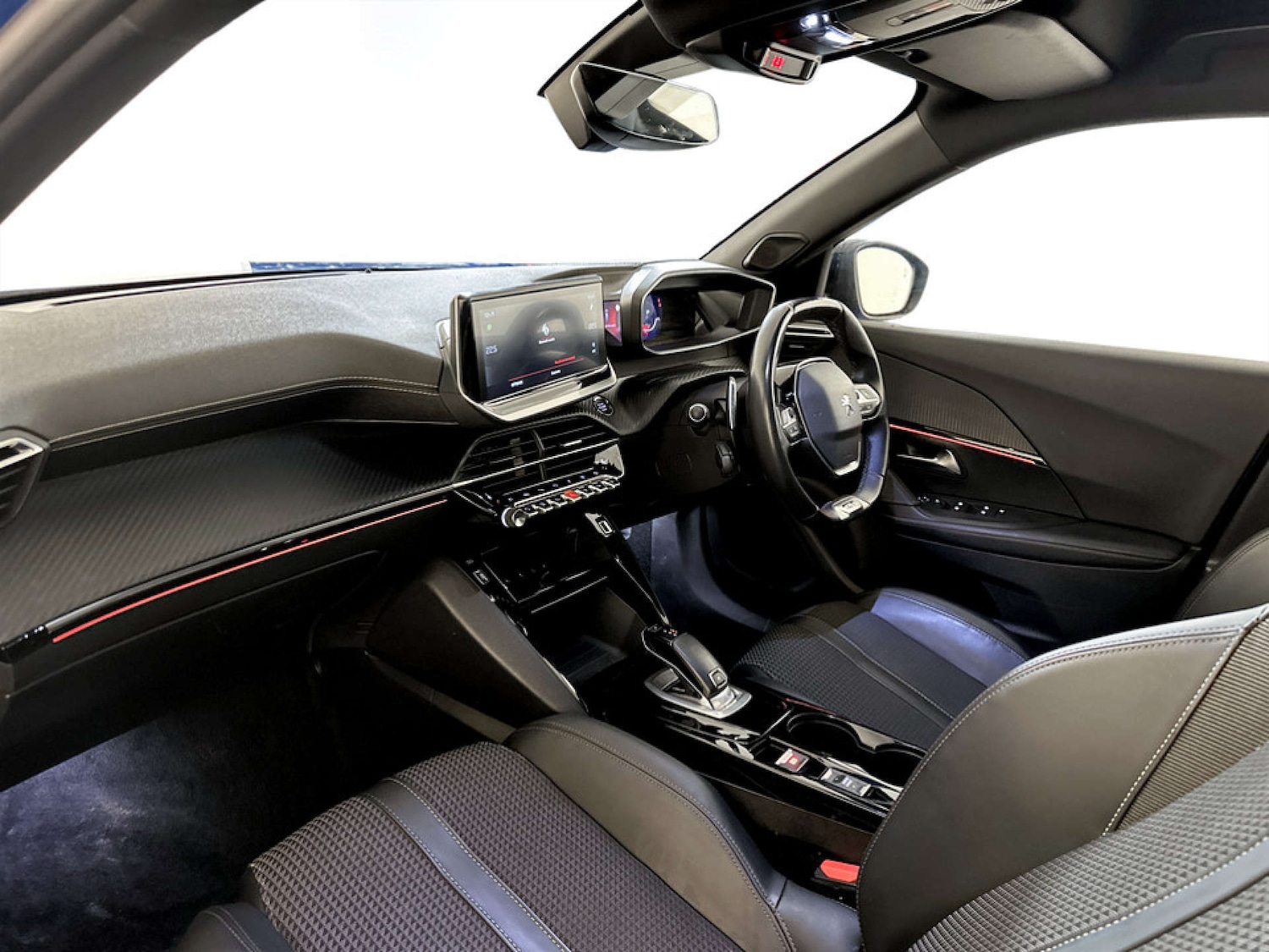 Used Peugeot 2008 2021 for sale - 77621888: Photo 12