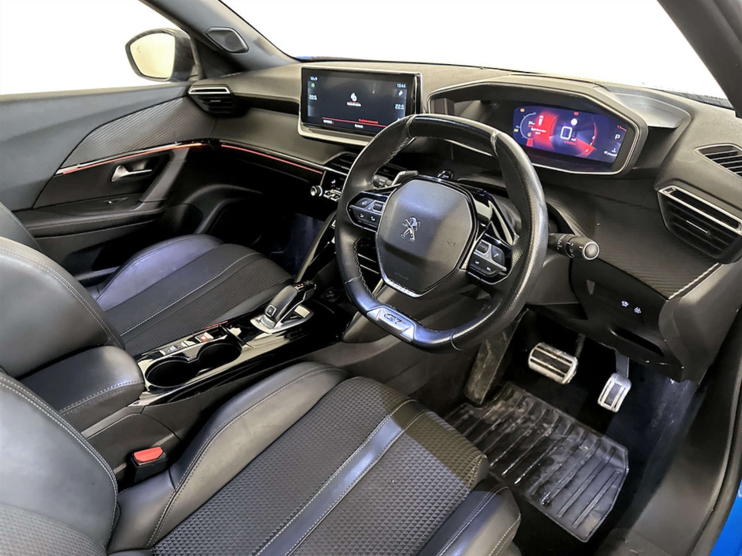 Used Peugeot 2008 2021 for sale - 77621888: Photo 15