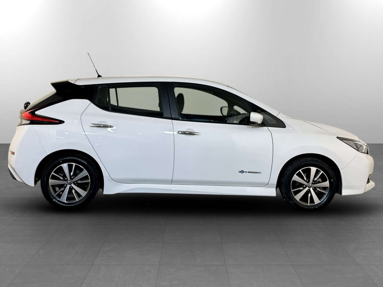 Used Nissan Leaf 2019 for sale - 77590662: Photo 11