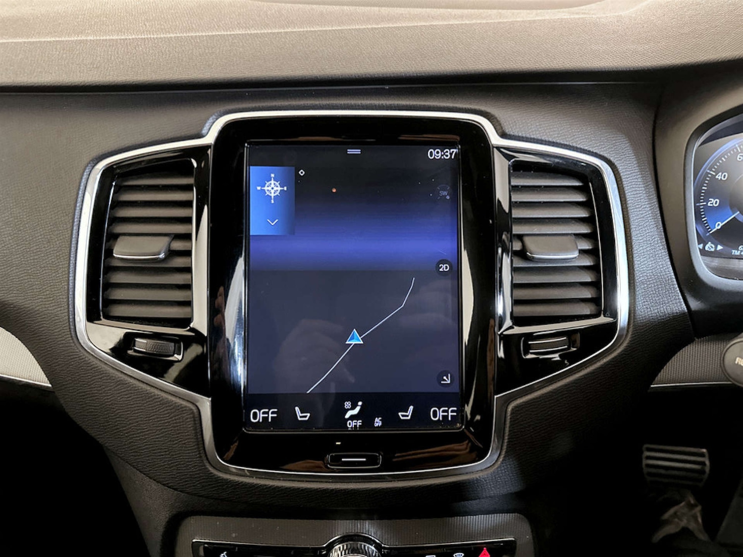 Used Volvo XC90 2018 for sale - 77185024: Photo 25