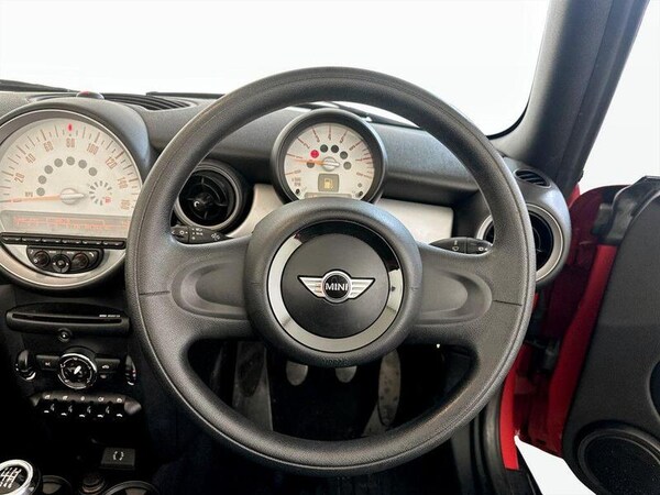 Used MINI Convertible 2013 for sale - 76209276: Photo 16