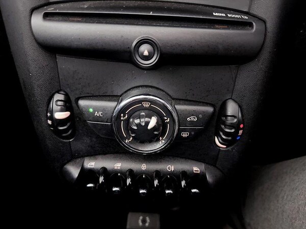 Used MINI Convertible 2013 for sale - 76209276: Photo 21