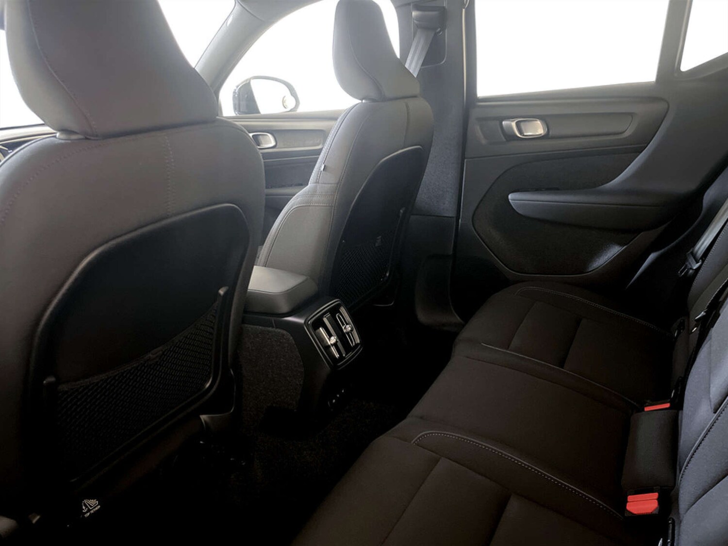 Used Volvo XC40 2022 for sale - 77678698: Photo 14