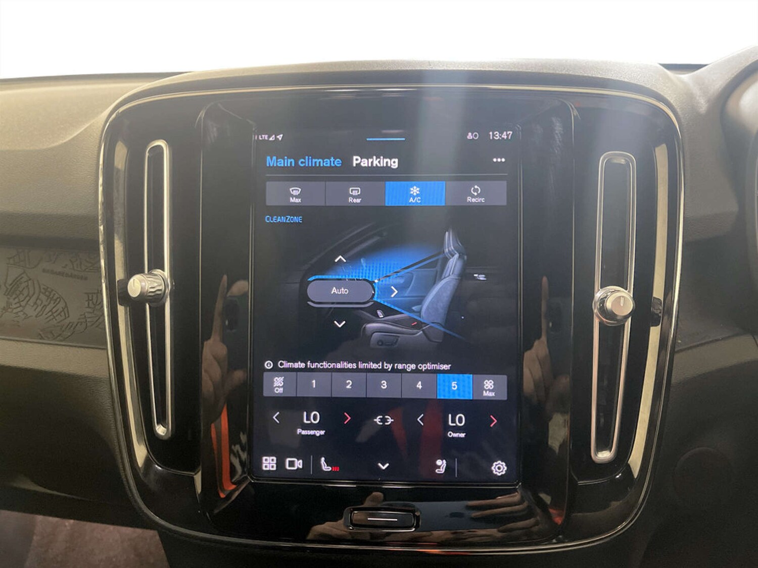 Used Volvo XC40 2022 for sale - 77678698: Photo 25