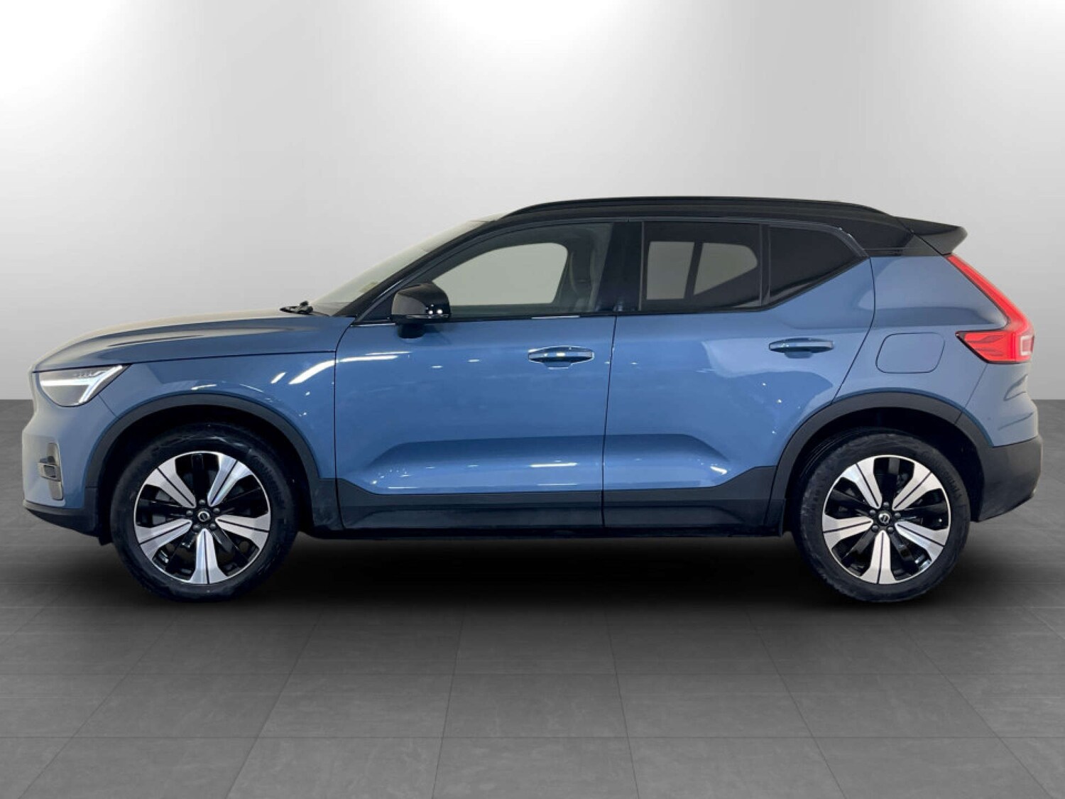 Used Volvo XC40 2022 for sale - 77678698: Photo 7