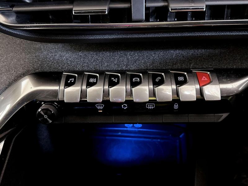 Used Peugeot 3008 2020 for sale - 76949134: Photo 26