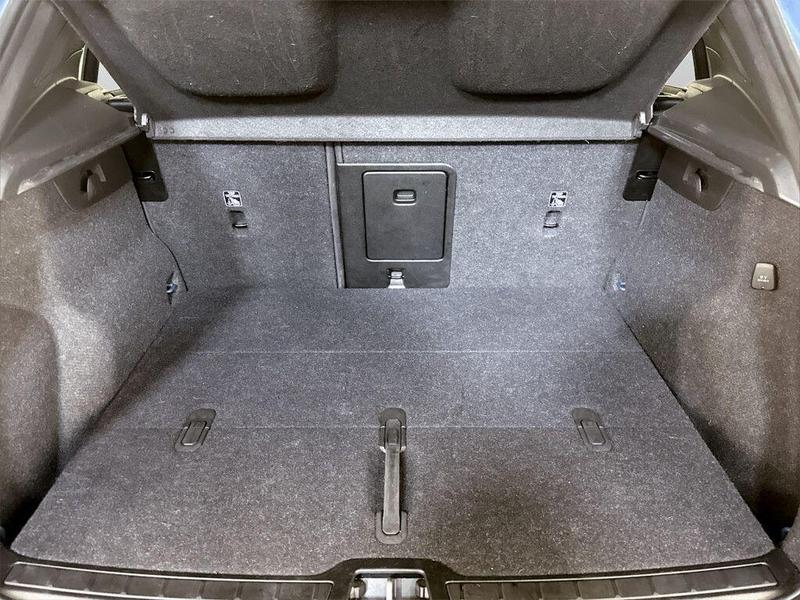 Used Volvo XC40 2023 for sale - 76241209: Photo 16