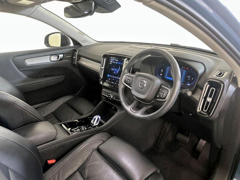 Used Volvo XC40 2023 for sale - 76241209: Photo 18