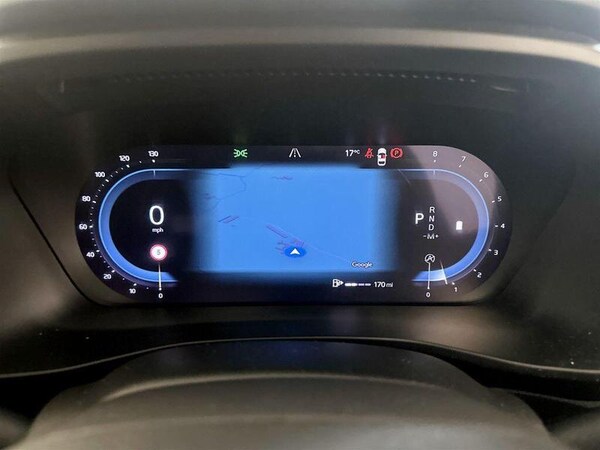 Used Volvo XC40 2023 for sale - 76241209: Photo 20