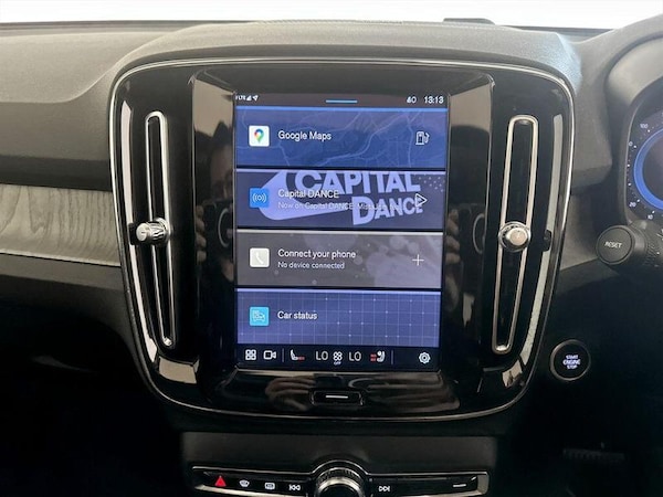 Used Volvo XC40 2023 for sale - 76241209: Photo 23