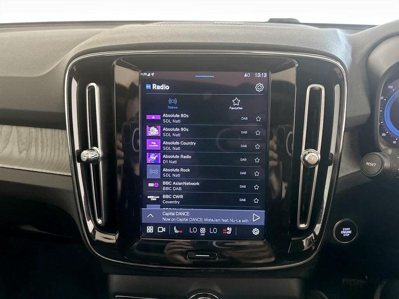 Used Volvo XC40 2023 for sale - 76241209: Photo 25