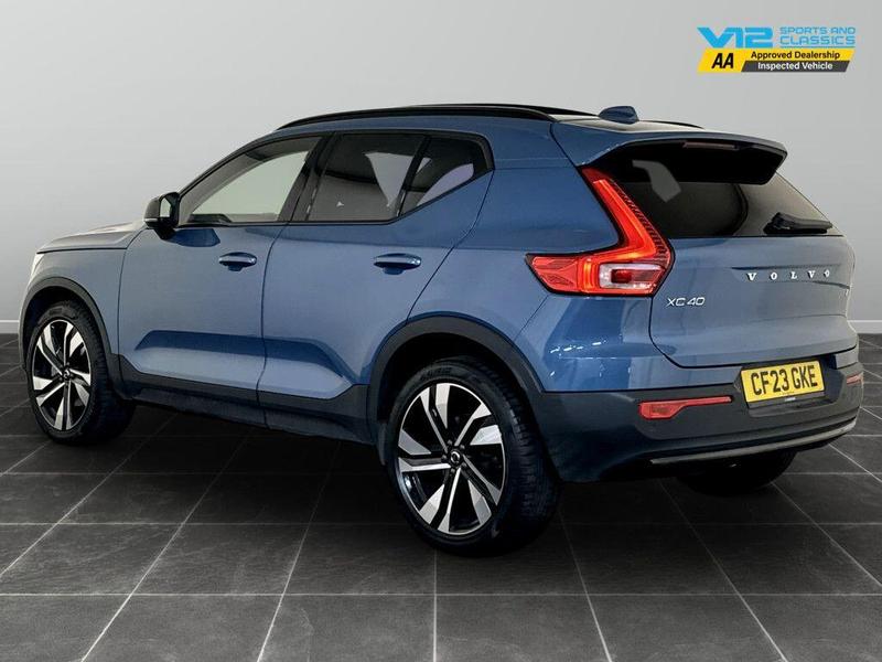 Used Volvo XC40 2023 for sale - 76241209: Photo 8